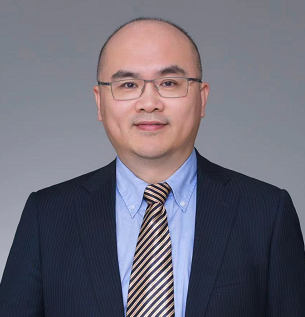 复旦大学附属华山医院检验医学科主任、中心实验室主任：关明